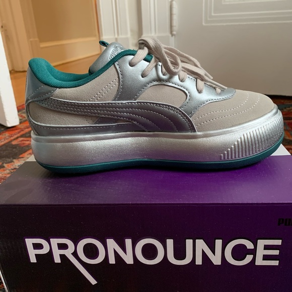 NNW: PUMA Pronounce x Suede Mayu 2 Platform Sneakers - SUPER RAD - Picture 3 of 9